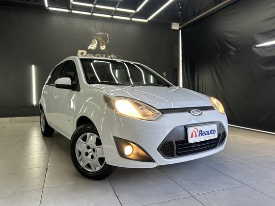 FORD FIESTA 1.6 ROCAM SE 8V FLEX 4P MANUAL